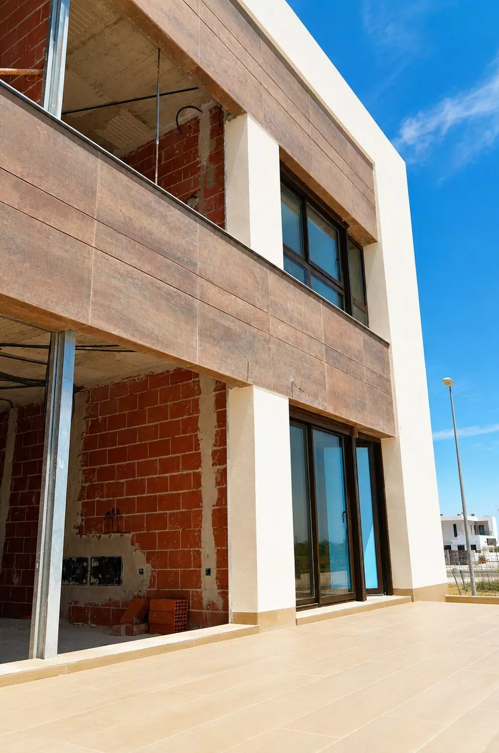 2-bedroom Villa In Dolores, Spain (86 M²)