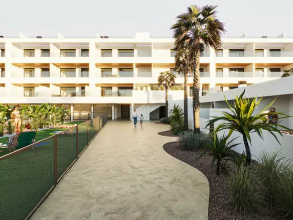 2-bedroom Apartment In Torrevieja, Spain (70 M²)