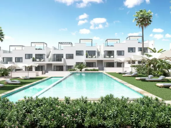 2-bedroom Apartment In Torrevieja, Spain (69 M²)