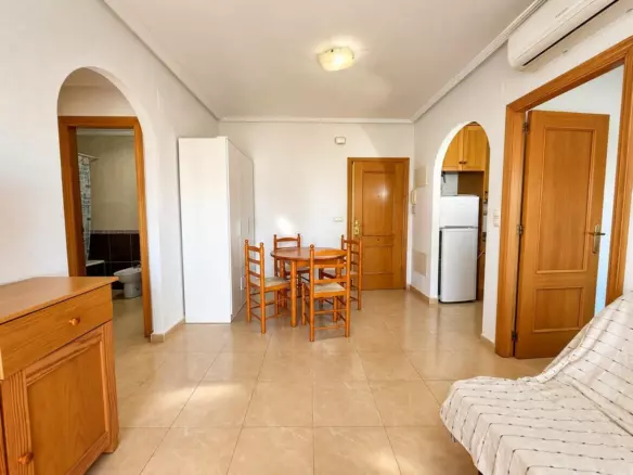 2-bedroom Apartment In Torrevieja, Spain (58 M²)