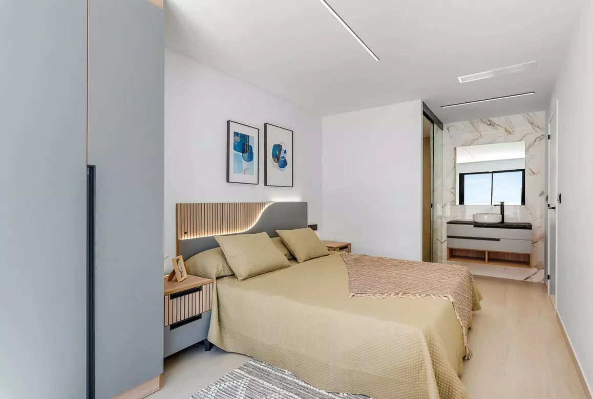 2-bedroom Apartment In Guardamar Del Segura, Spain (64 M²)