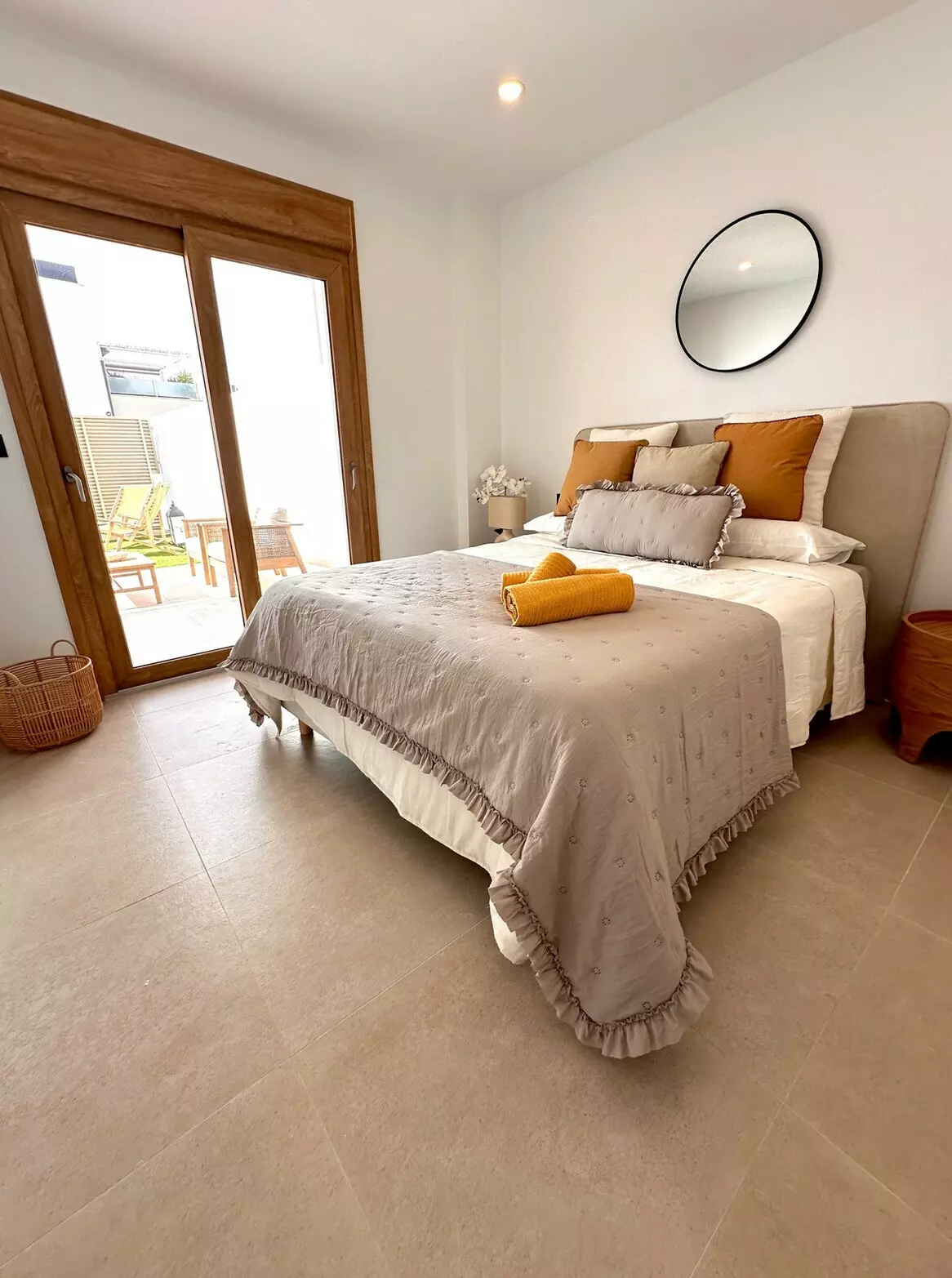 3-bedroom Villa In Pilar De La Horadada, Spain (104 M²)