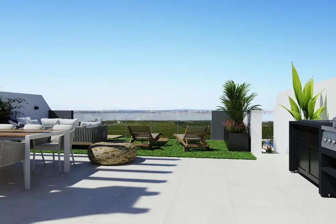 2-bedroom Town House In Orihuela, Spain (77 M²)