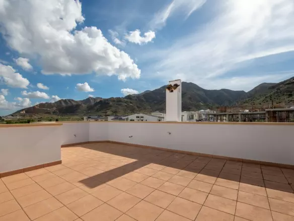 3-bedroom Villa In Cox, Spain (78 M²)