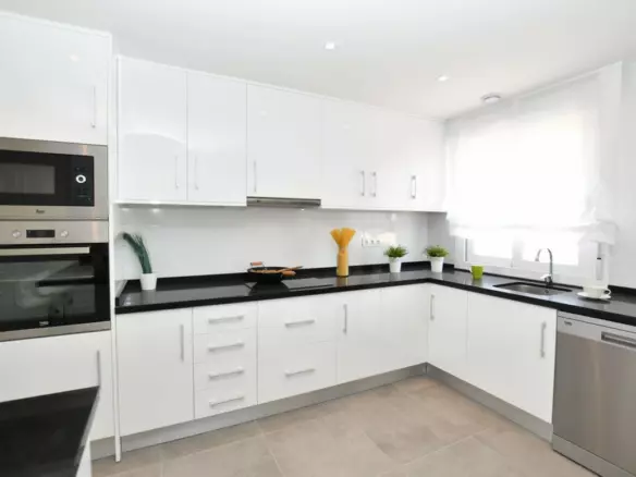 2-bedroom Villa In San Miguel De Salinas, Spain (74 M²)