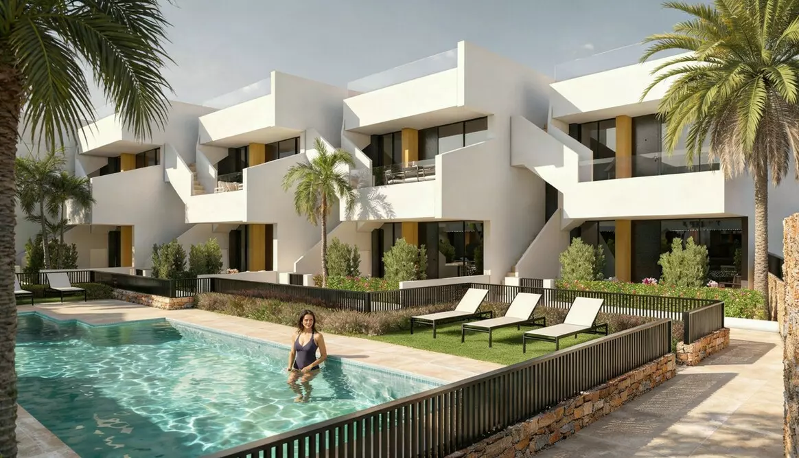 3-bedroom Villa In Pilar De La Horadada, Spain (84 M²)
