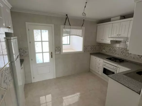 2-bedroom Apartment In Orihuela, Spain (118 M²)