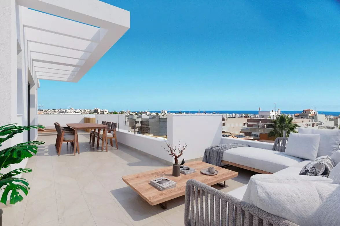 2-bedroom Apartment In Torrevieja, Spain (67 M²)