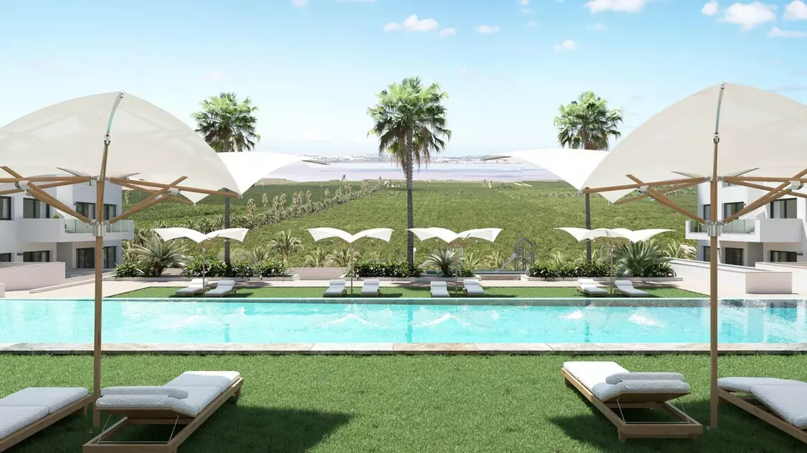 2-bedroom Apartment In Torrevieja, Spain (69 M²)