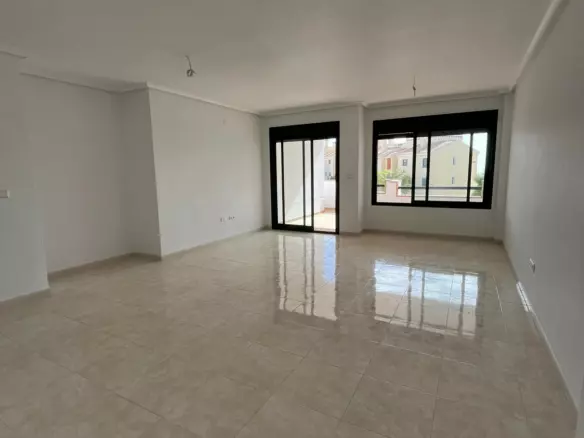 2-bedroom Apartment In Orihuela, Spain (118 M²)