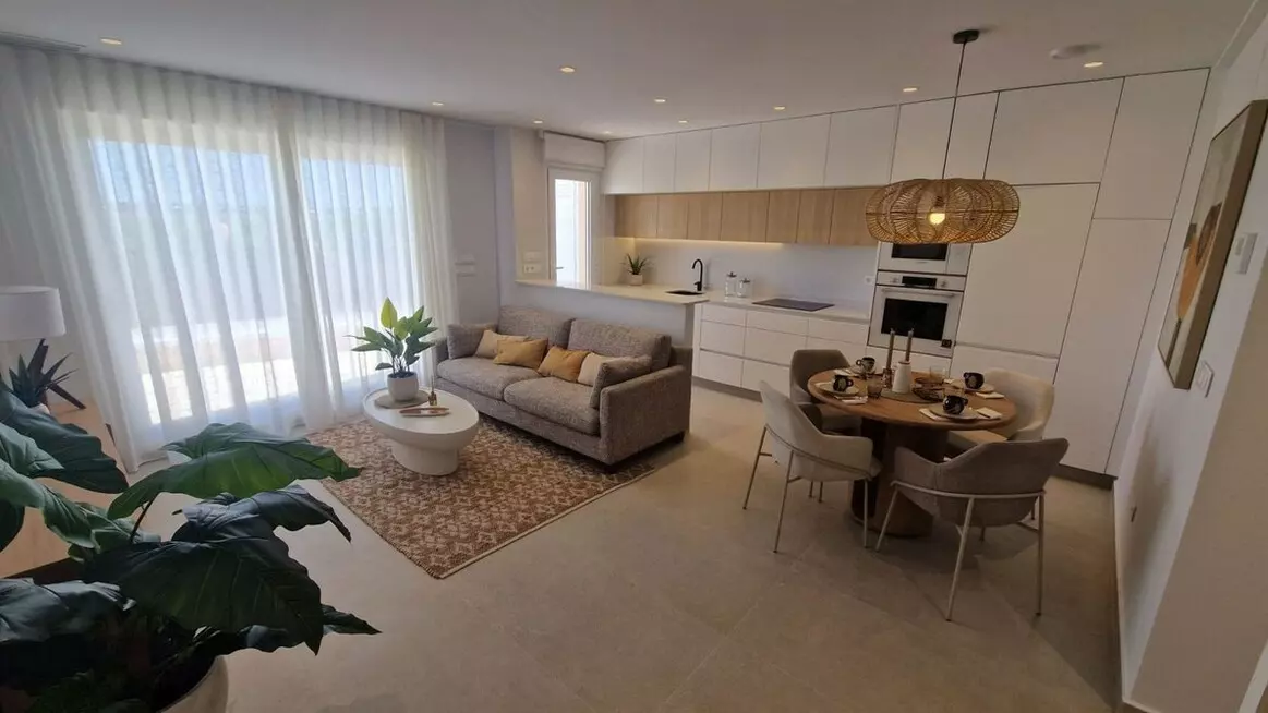 3-bedroom Villa In Pilar De La Horadada, Spain (75 M²)
