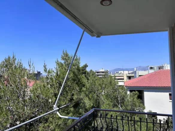 2-bedroom Flat In Melissia, Greece (93 M²)
