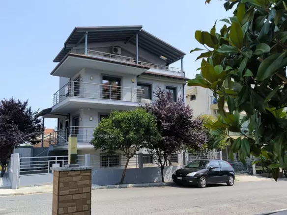 2-bedroom Detached House In Litochoro, Greece (220 M²)