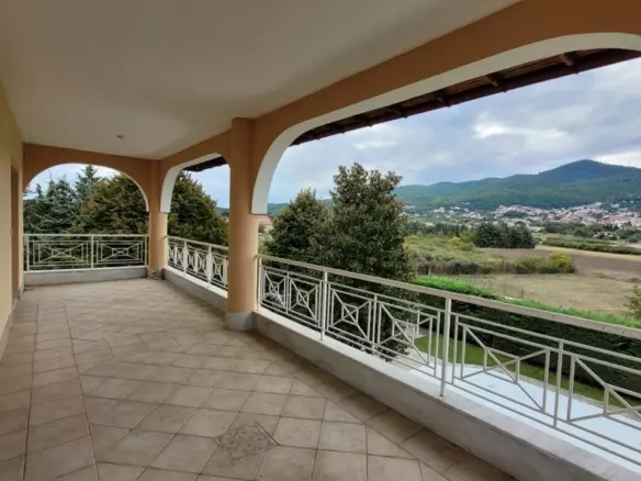 7-bedroom Detached House In Chortiatis, Greece (340 M²)