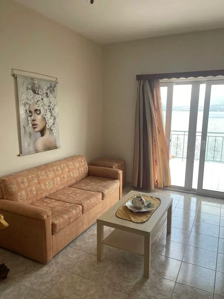 2-bedroom Detached House In Salamina, Greece (95 M²)