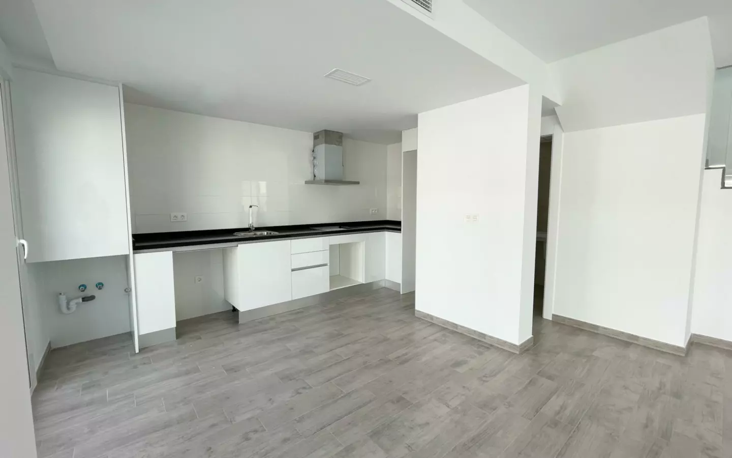 3-bedroom Terraced House In Gran Alacant, Spain (107 M²)