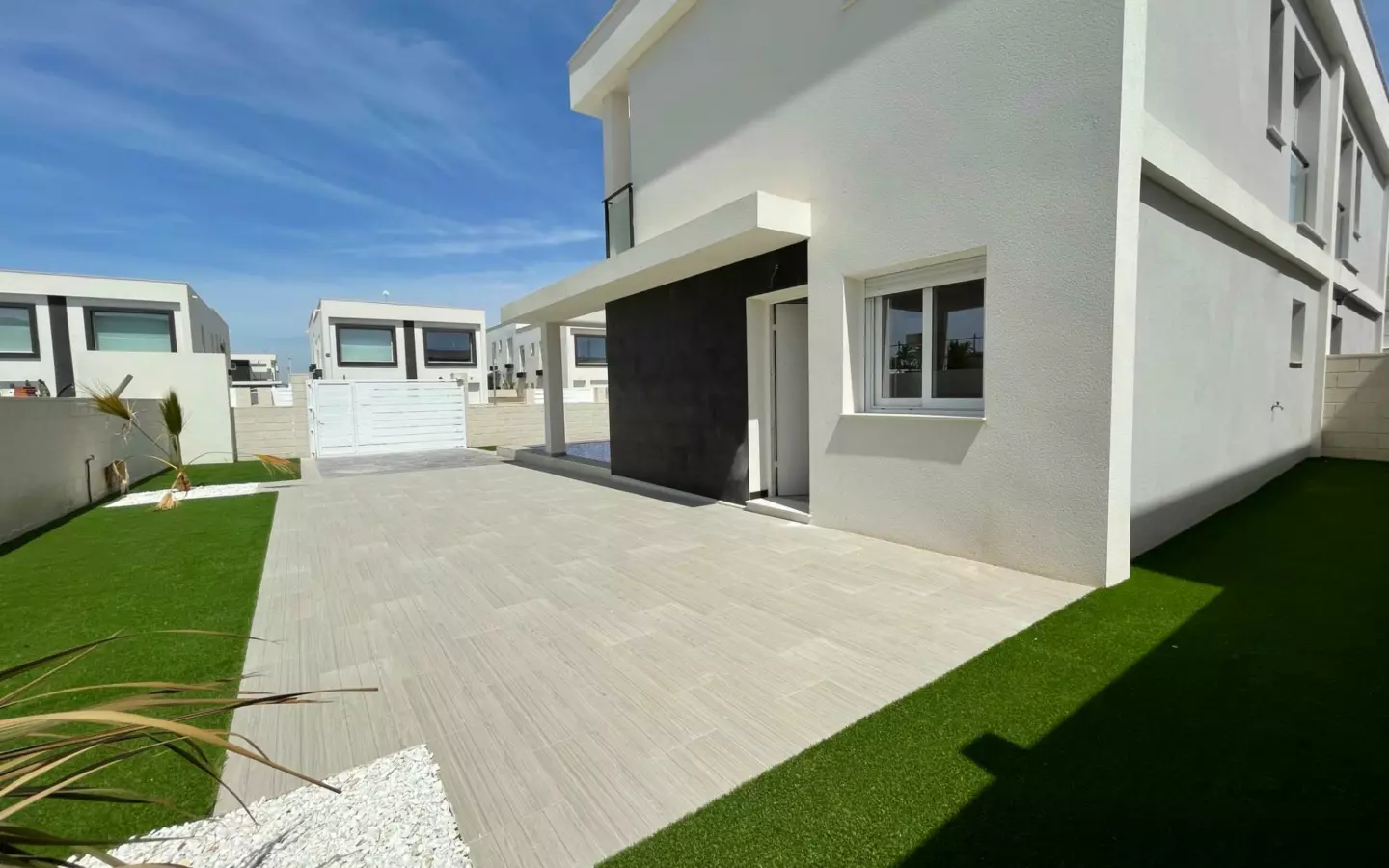 3-bedroom Terraced House In Gran Alacant, Spain (107 M²)