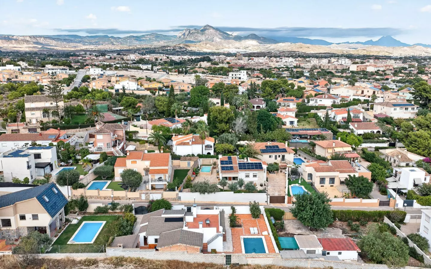 3-bedroom Villa In Mutxamel, Spain