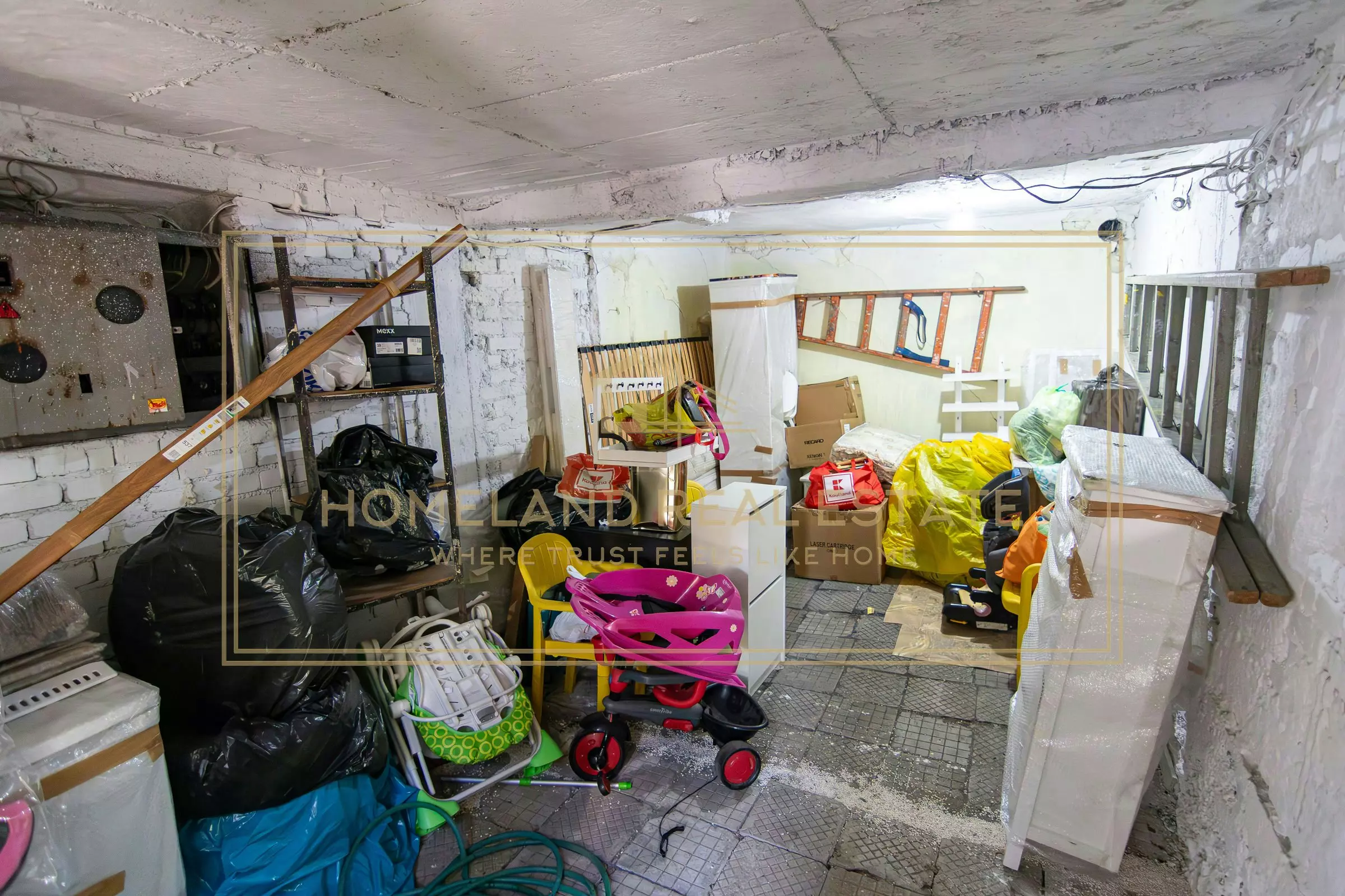 Exclusive Full House Floor With Private Yard, Garage & Revenue Potential | Karshiyaka, Plovdiv