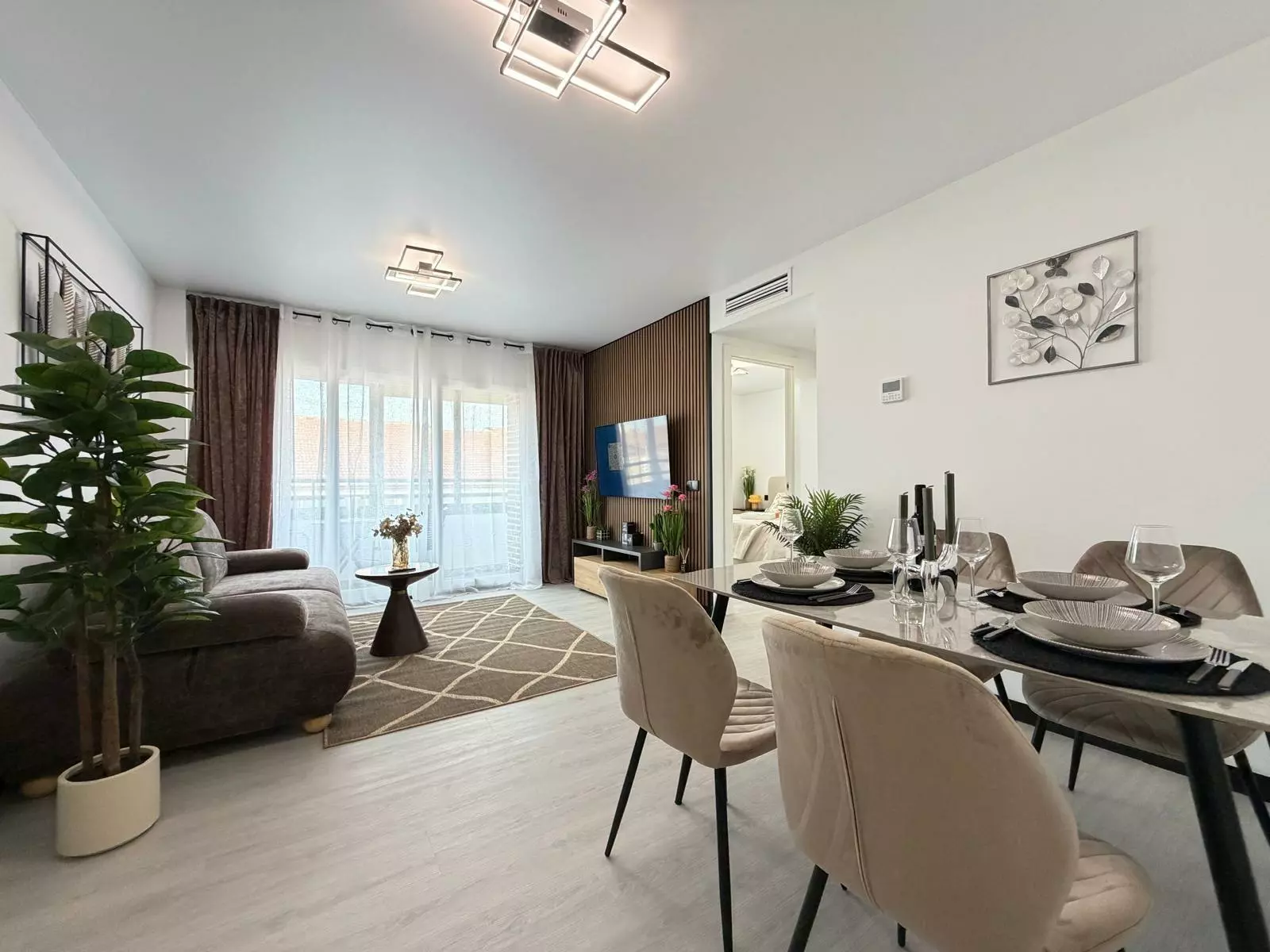 2-bedroom Apartment In Torrevieja, Spain (68 M²)
