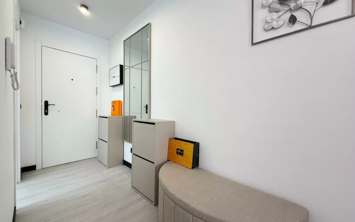 2-bedroom Apartment In Torrevieja, Spain (68 M²)