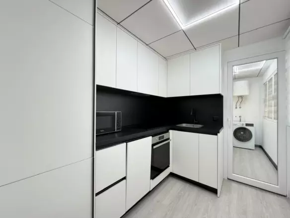 2-bedroom Apartment In Torrevieja, Spain (68 M²)