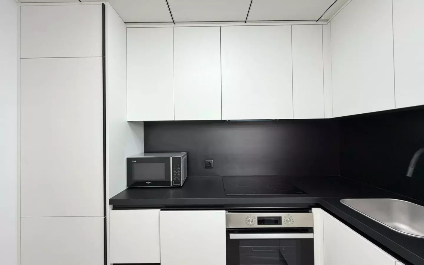 2-bedroom Apartment In Torrevieja, Spain (68 M²)