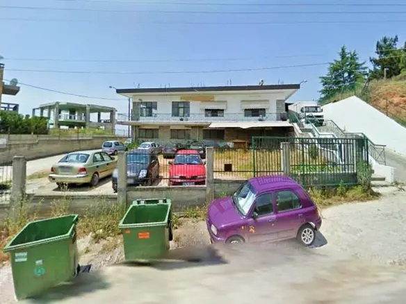 Commercial Property In Panorama, Greece (460 M²)