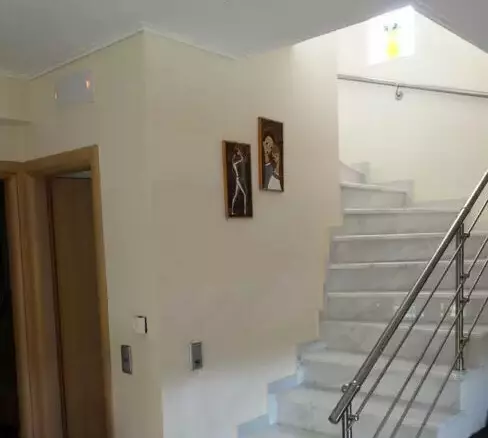 4-bedroom Maisonette In Velo, Greece (130 M²)