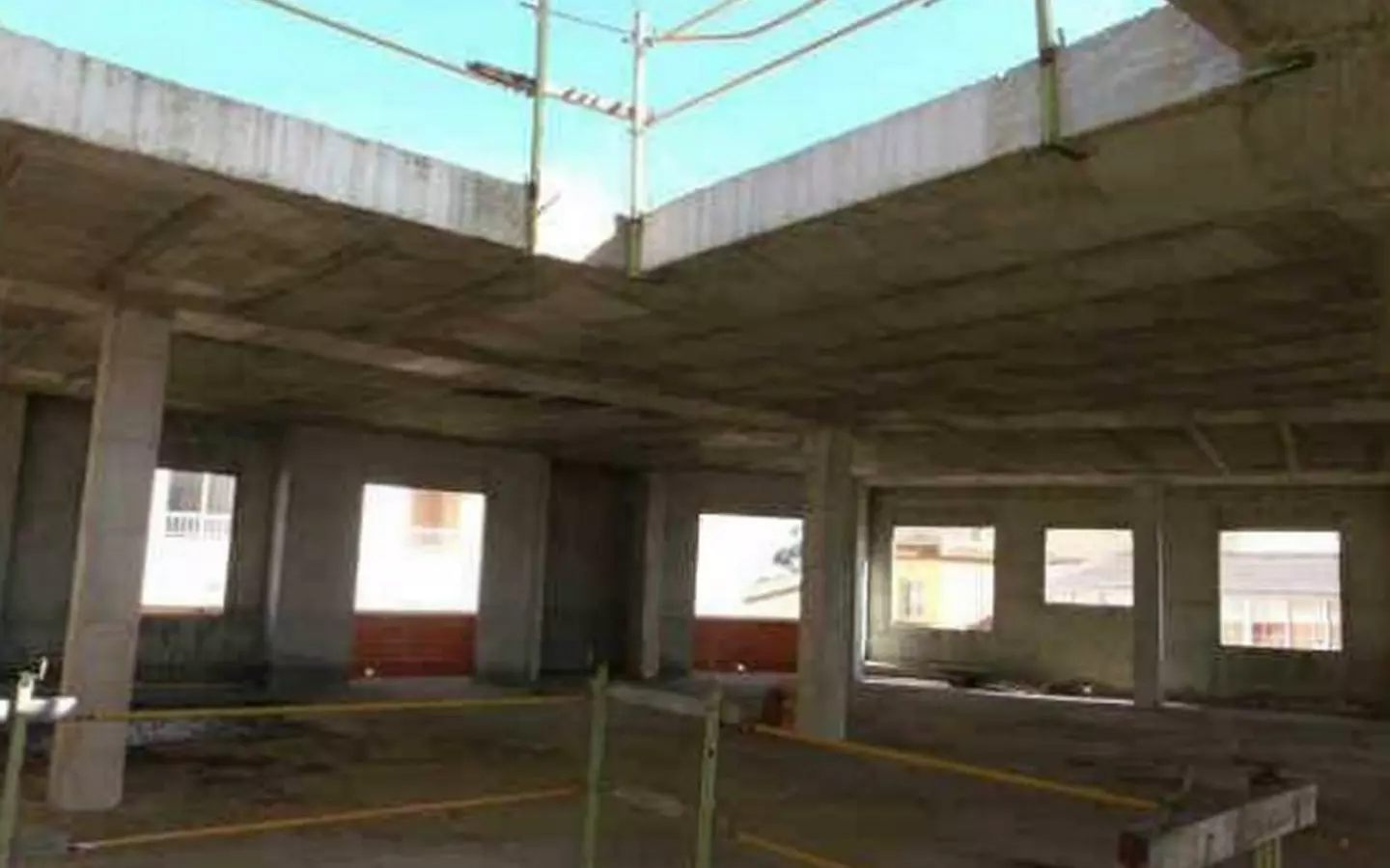 Property In Los Montesinos, Spain (1.965 M²)