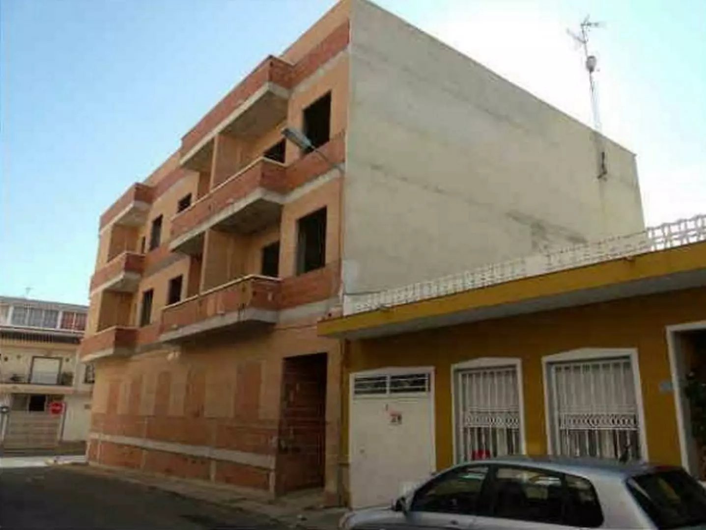 Property In Los Montesinos, Spain (1.965 M²)