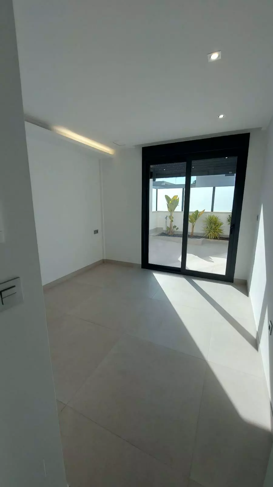 3-bedroom Villa In Torrevieja, Spain (190 M²)