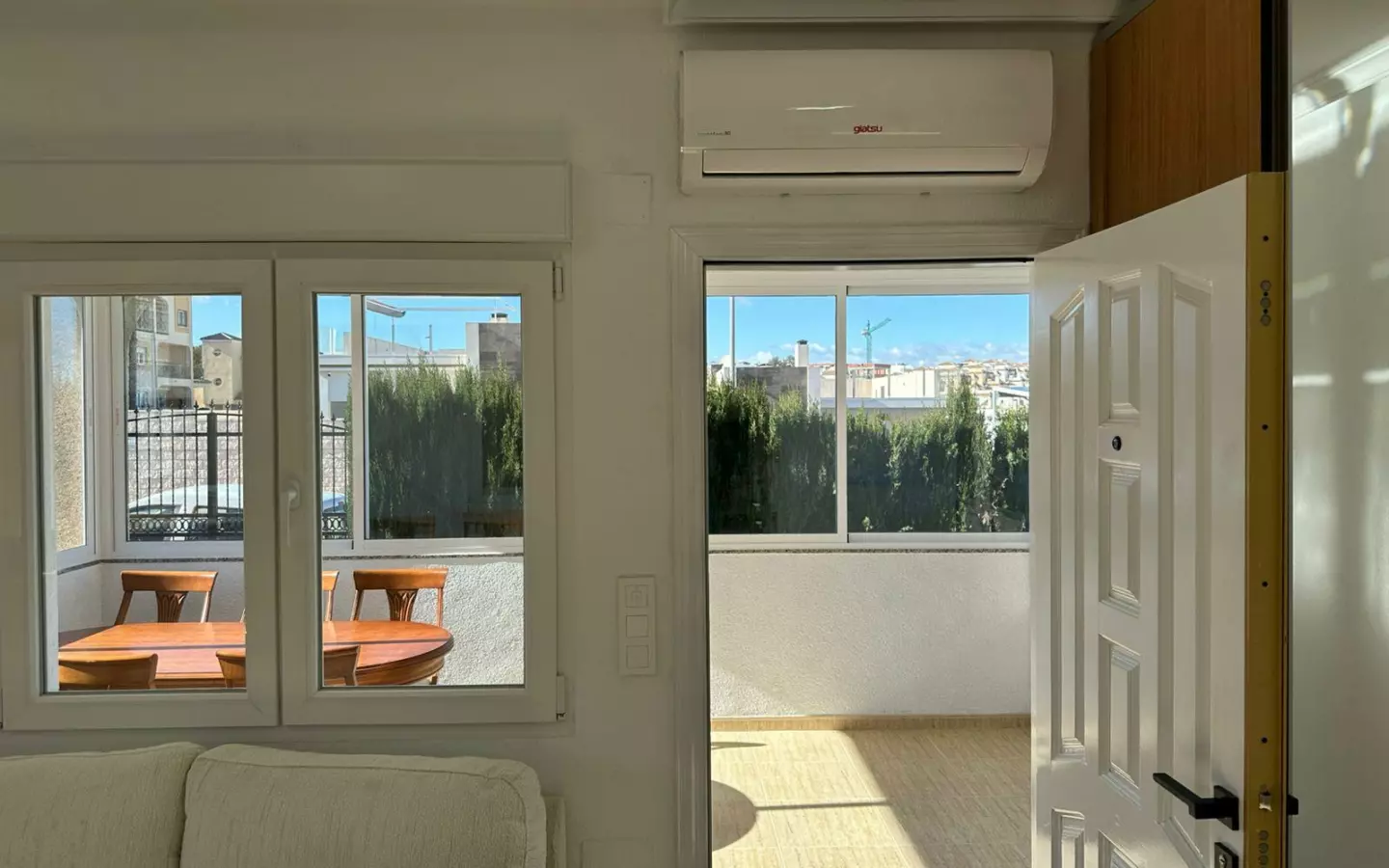 4-bedroom Villa In Torrevieja, Spain (207 M²)