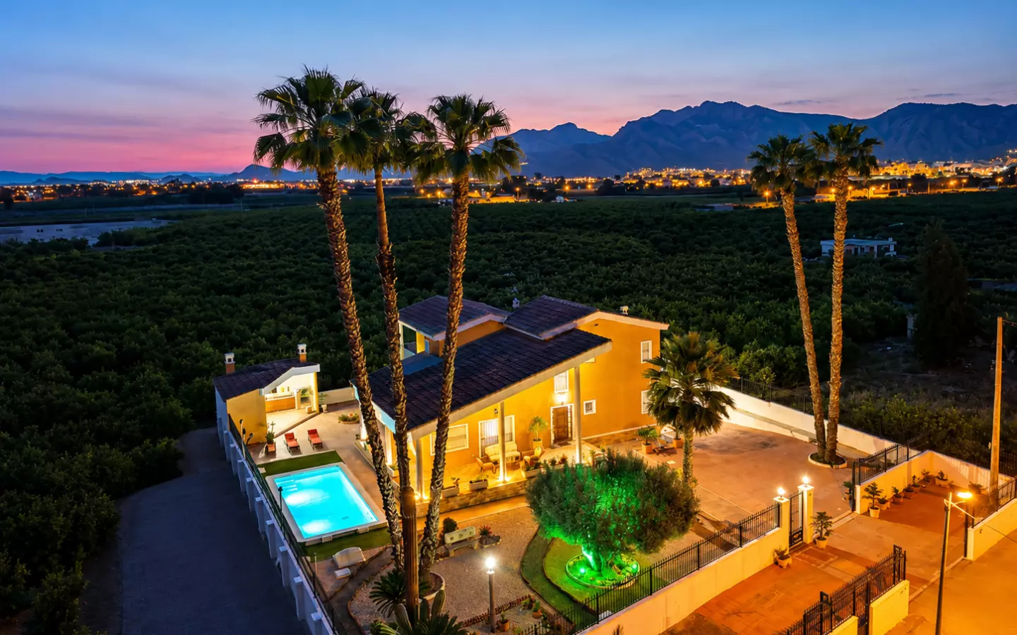 5-bedroom Villa In Orihuela, Spain (500 M²)