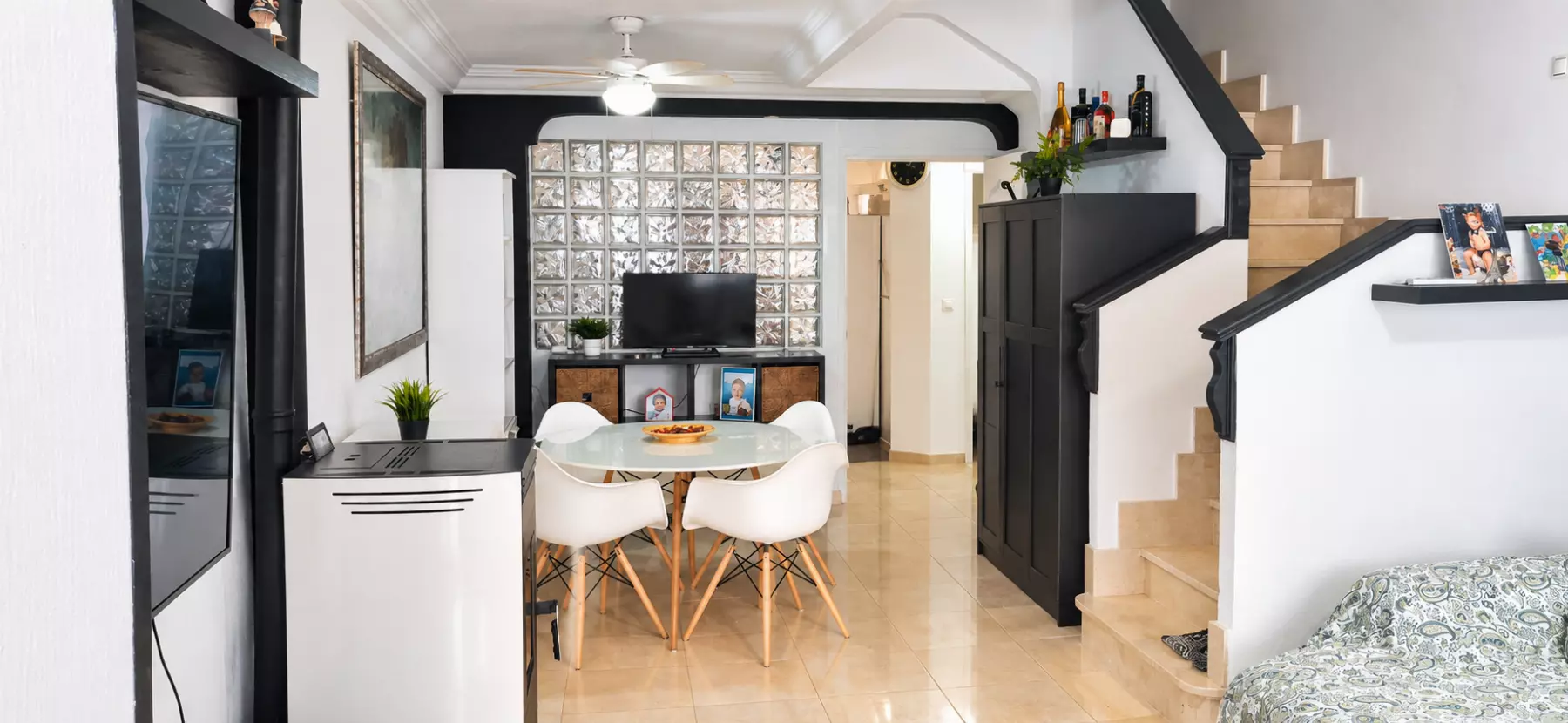 4-bedroom Villa In Almoradi, Spain (210 M²)
