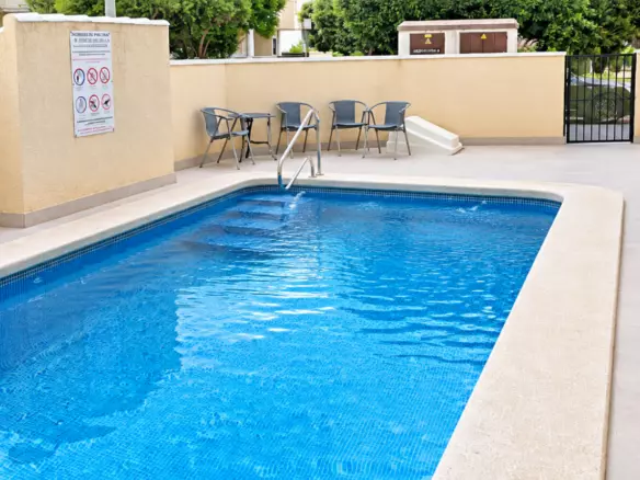4-bedroom Villa In Almoradi, Spain (210 M²)