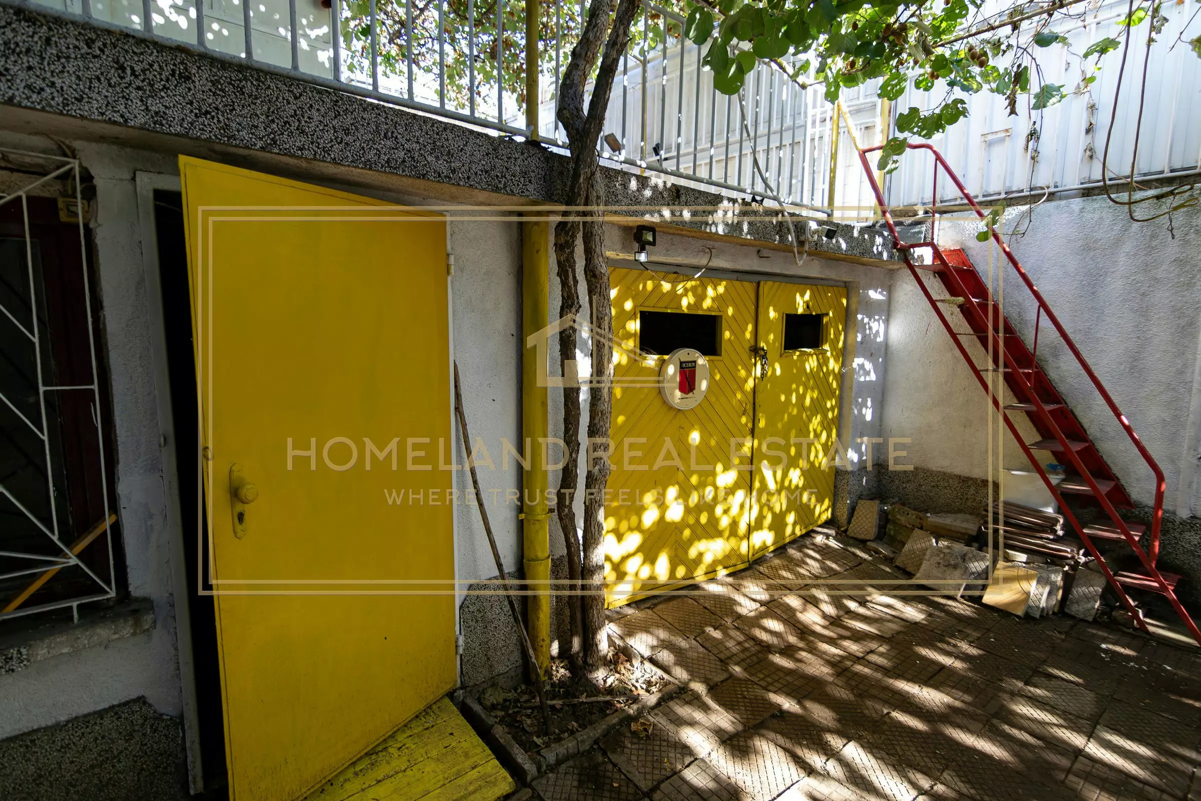 Exclusive Full House Floor With Private Yard, Garage & Revenue Potential | Karshiyaka, Plovdiv