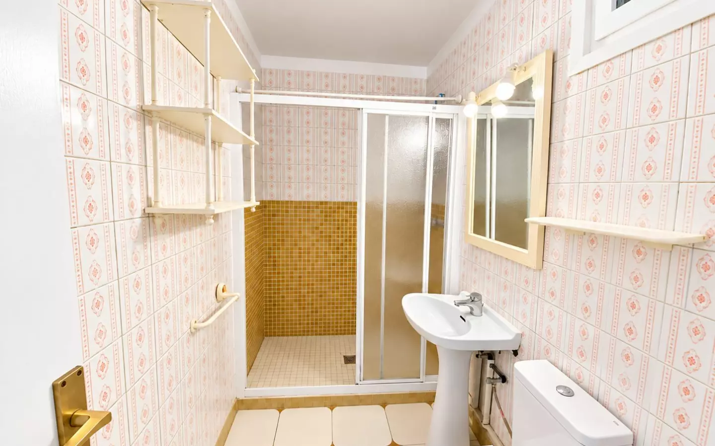 3-bedroom Apartment In Jávea, Spain (80 M²)