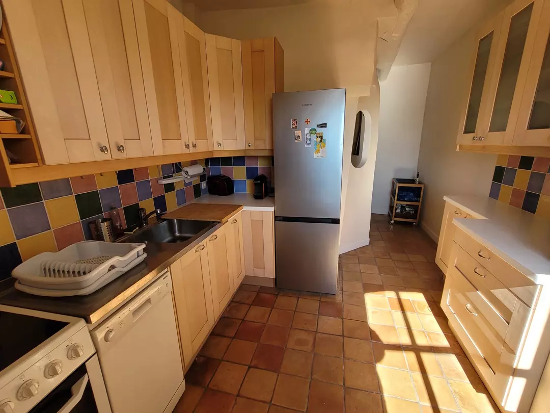 3-bedroom House In Magalas, France (165 M²)