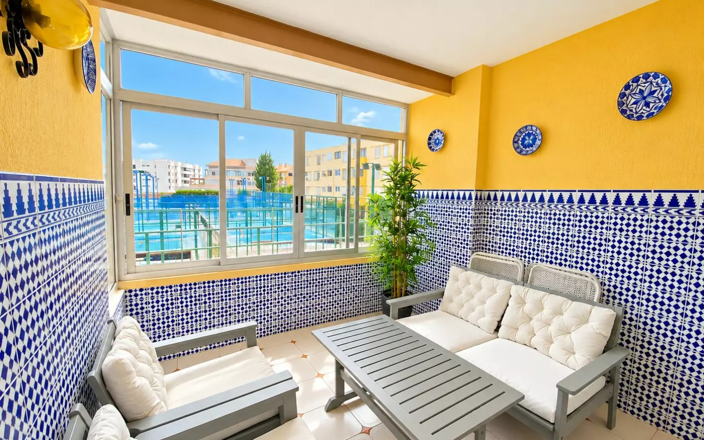 3-bedroom Apartment In Jávea, Spain (80 M²)