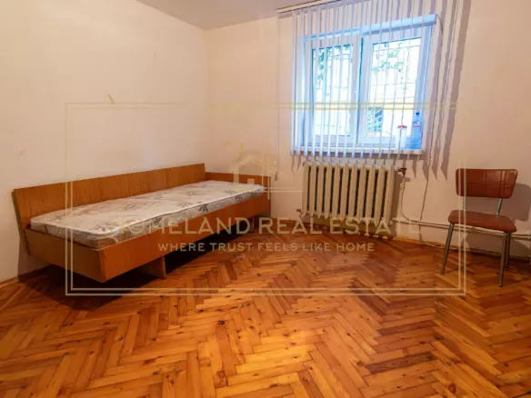 Exclusive Full House Floor With Private Yard, Garage & Revenue Potential | Karshiyaka, Plovdiv