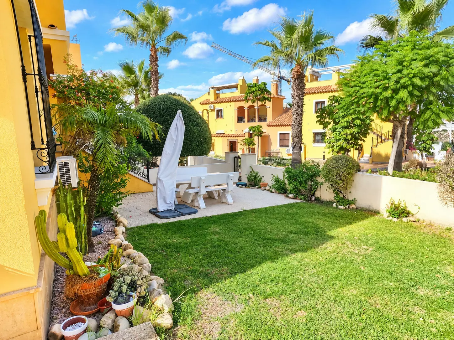 i-62683c 2-bedroom Apartment In Algorfa, Spain (65 M²)