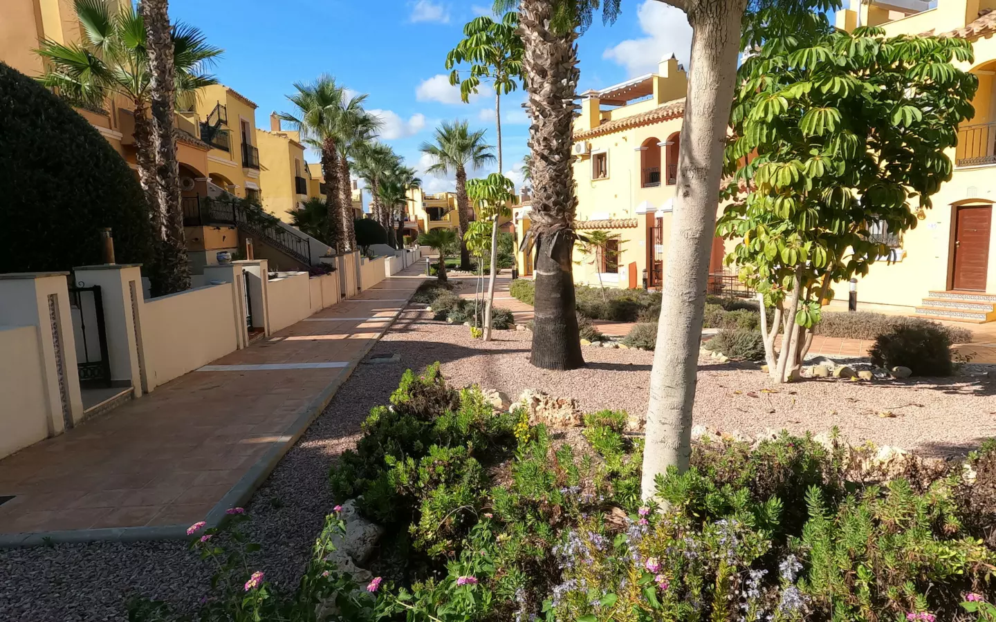 2-bedroom Apartment In Algorfa, Spain (65 M²)