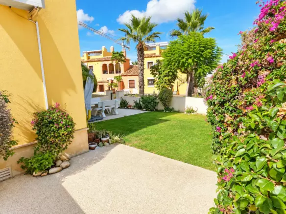 2-bedroom Apartment In Algorfa, Spain (65 M²)