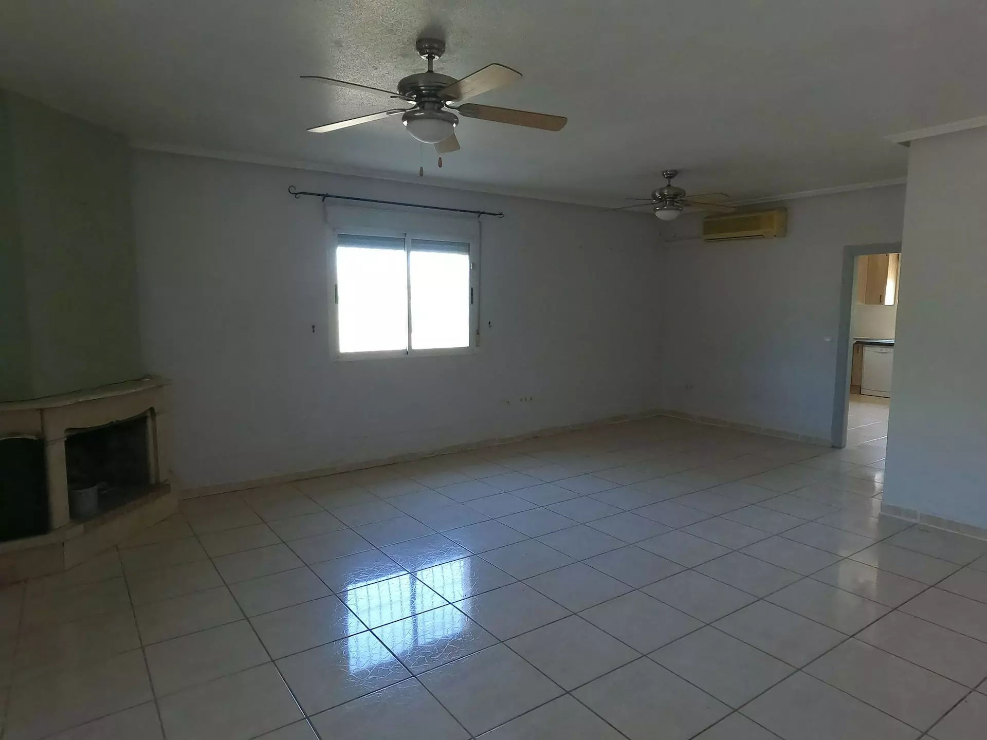 i-98c462 4-bedroom Villa In Dolores, Spain (240 M²)