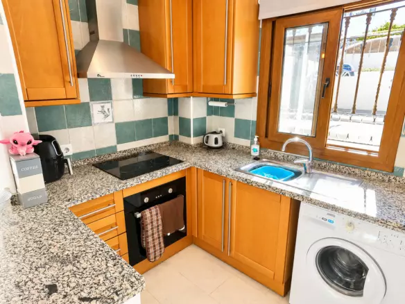 2-bedroom Apartment In Algorfa, Spain (65 M²)