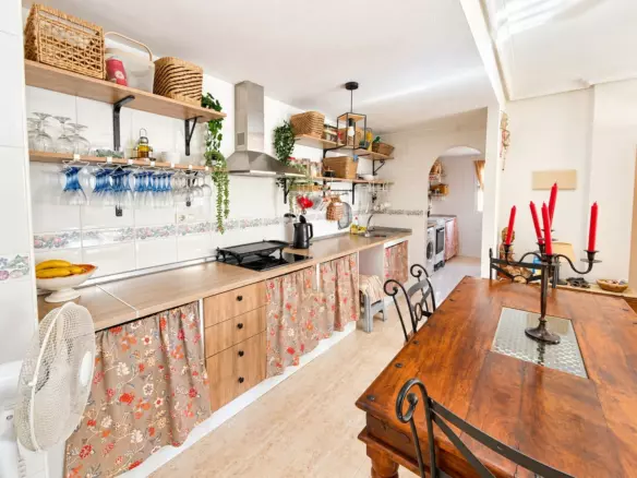 3-bedroom Town House In Alicante, Spain (105 M²)