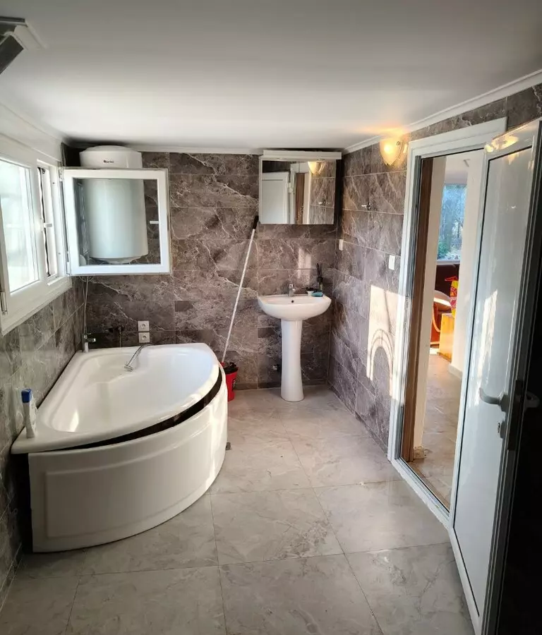 4-bedroom Detached House In Michaniona, Greece (102 M²)