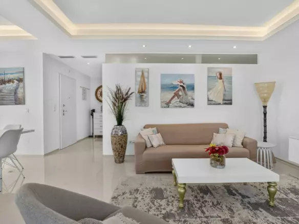 2-bedroom Apartment In Rojales, Spain (82 M²)