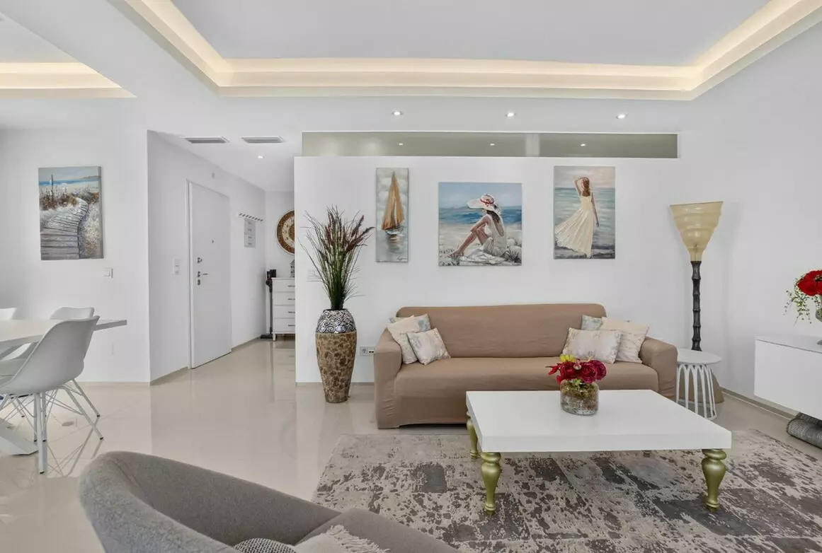 2-bedroom Apartment In Rojales, Spain (82 M²)